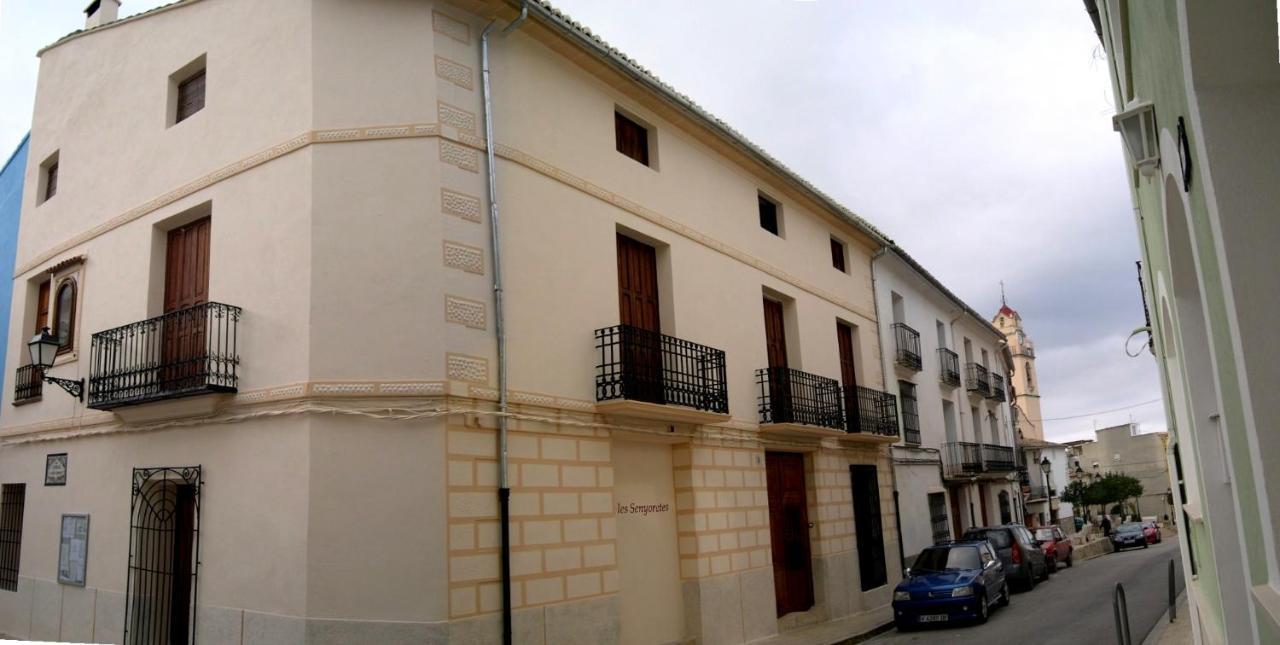 Hotel Ca Les Senyoretes Otos